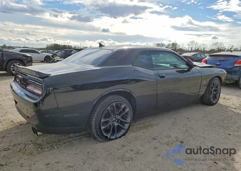 2023 Dodge Challenger R/T Scat Pack z USA, uszkodzony, nr VIN 2C3CDZFJXPH629829